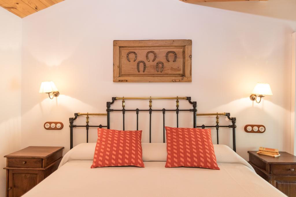 Calerilla Hotel (Adults Only) Burunchel Ngoại thất bức ảnh